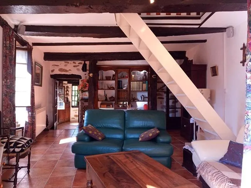 Vakantiehuis Maison De Village Chez Cathy Bor-et-Bar
